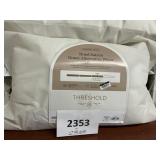 Threshold hotel sateen down alt pillow S/Q