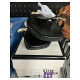 Steve Madden toe ring sandle size 11