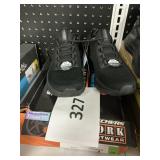 Skechers ladies work sneker size 7