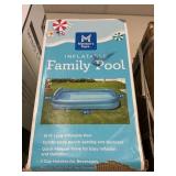 Inflatable family pool