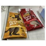 Friskies party mix 2-2.1 oz