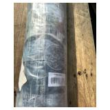 Area rug 8ft W