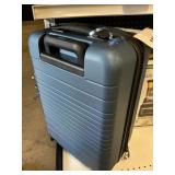Hardside carryon luggage -USED ?