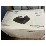 Dolphin explorer E20 robotic pool cleaner