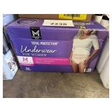 Womens underwear M 92 ct