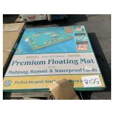 Premium floating mat