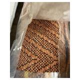 Town & country basics area rug everwash 4ftx7ft