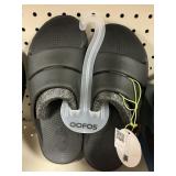 Oofos slides size M7W9