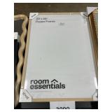 Room Essentials 20inx28in poster frame