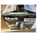 Shark stainstriker -USED