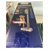 Bissell powerclean furfinder corded -USED
