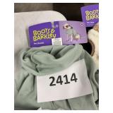 Boots & Barkley pet hoodie M