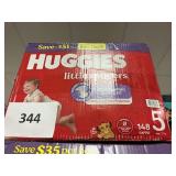 Huggies 148 diapers size 5
