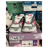 Reebok chaos sneaker size 11 kids