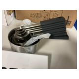 Measuring cups & spoons set