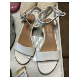 Cat & Jack girls heel size 1