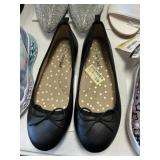 Cat & Jack girls slip on size 1