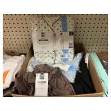 Womens clothing lot approx 12 ct  L