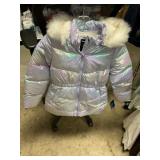 Girls puffer jacket L10/12