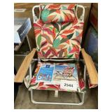 Beach chair w/ wooden arm rest floral