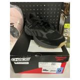 Reebok chaos size 9