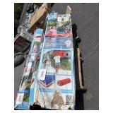 Red & blue floating pad 6ftx15ft