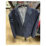 Haggar blazer -not sure of size