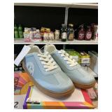 Joe Boxer girls sneaker size 5