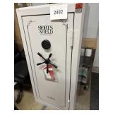 Sports Afield gun safe -corner damaged