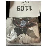 3D bat decoration approx 12 ct & web?