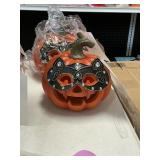 Lighted pumpkin battery op