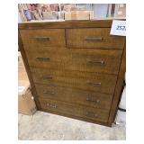 6 Drawer chest 44inWx50inHx18inD