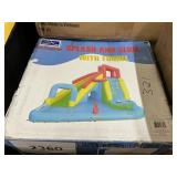 Splash & slide w/ tunnel