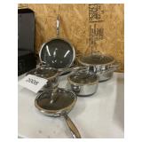 Hexclad 6 pans & 5 lids -NO box