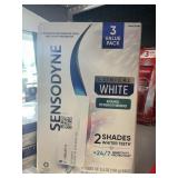 Sensodyne white 3 pack