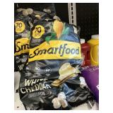 Smartfood white chedder popcorn 17 oz