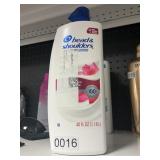 Head & Shoulders shampoo 40 fl oz