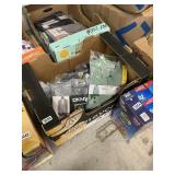 Misc clothing lot mens  approx 12 ct Med