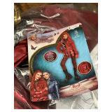 Wonderland desendants Red size M 8-10
