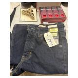 Levi denium high rise wide lef size 24