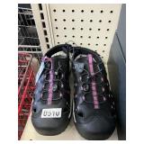 Eddie Bauer womens sandals size 9M