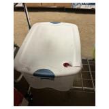 Clear storage tote w/ white lid 66 qt