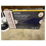 Intex 10in air mattress Queen