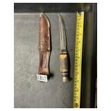 Hunting knife