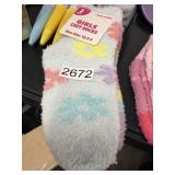 2 pair girls cozy socks size 10.5-4