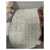 Details rug 2ftx3ft