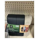 Hooded outdoor blanket 54inx72in