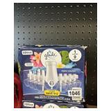 Glade 1 warmer 9 refills