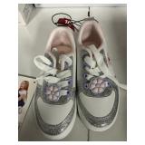 Kids play shoe size 10