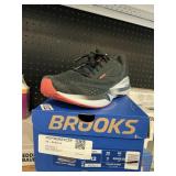 Brooks mens size 12